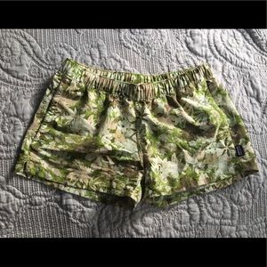 Patagonia barely baggies size S